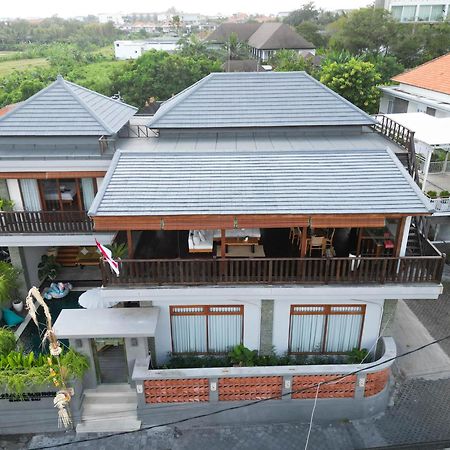 Tropical Beach House Bali Seminyak Extérieur photo