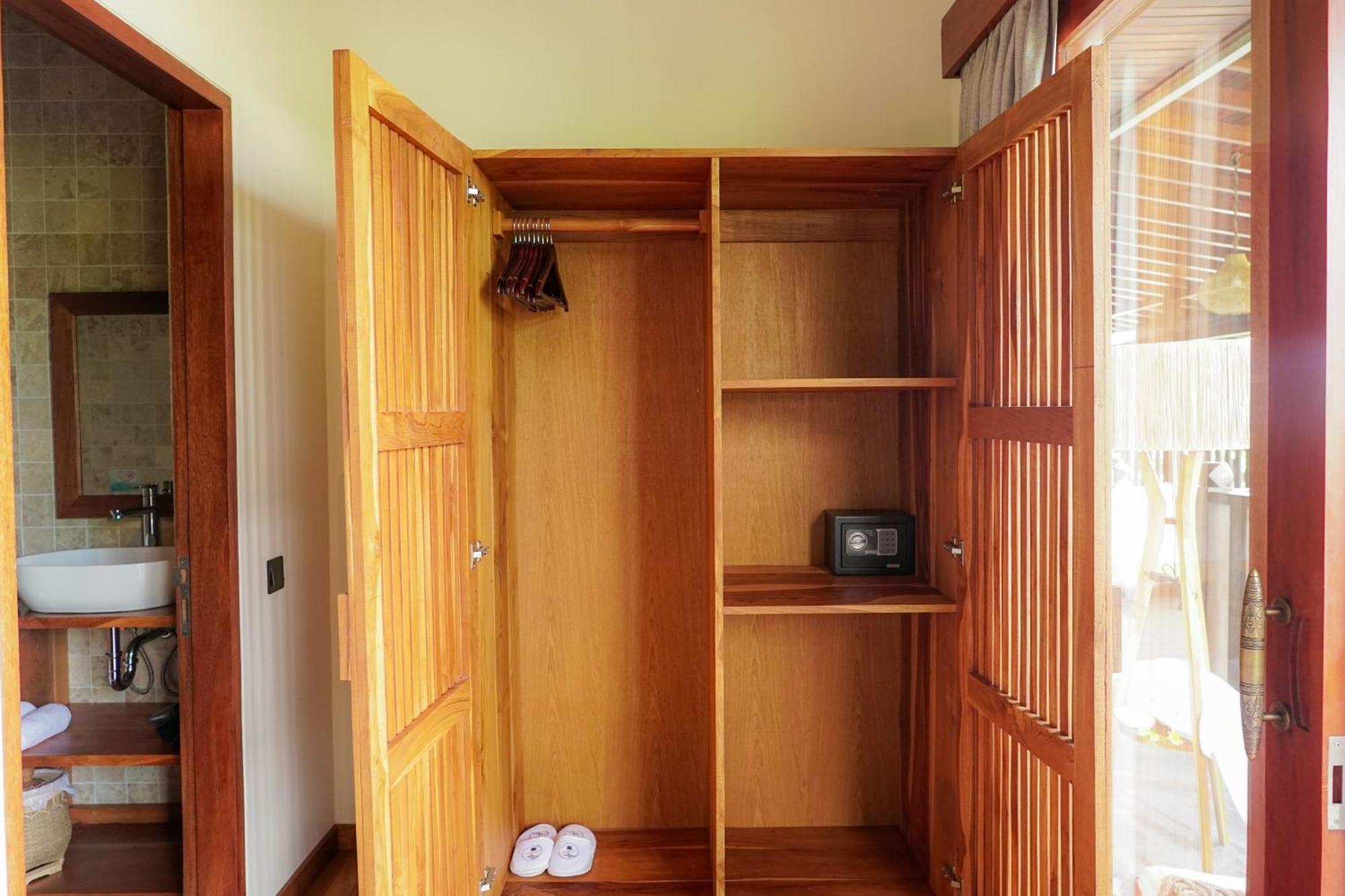 Tropical Beach House Bali Seminyak Extérieur photo