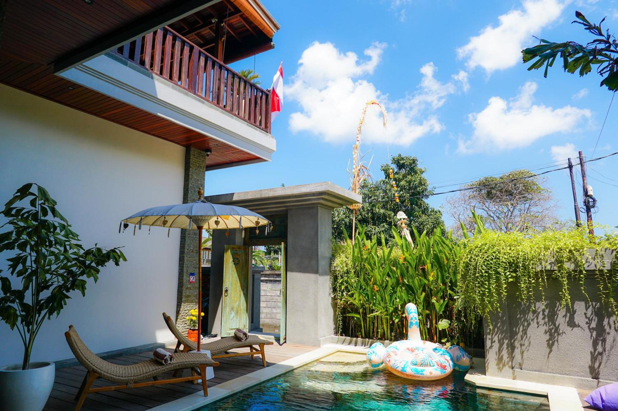 Tropical Beach House Bali Seminyak Extérieur photo