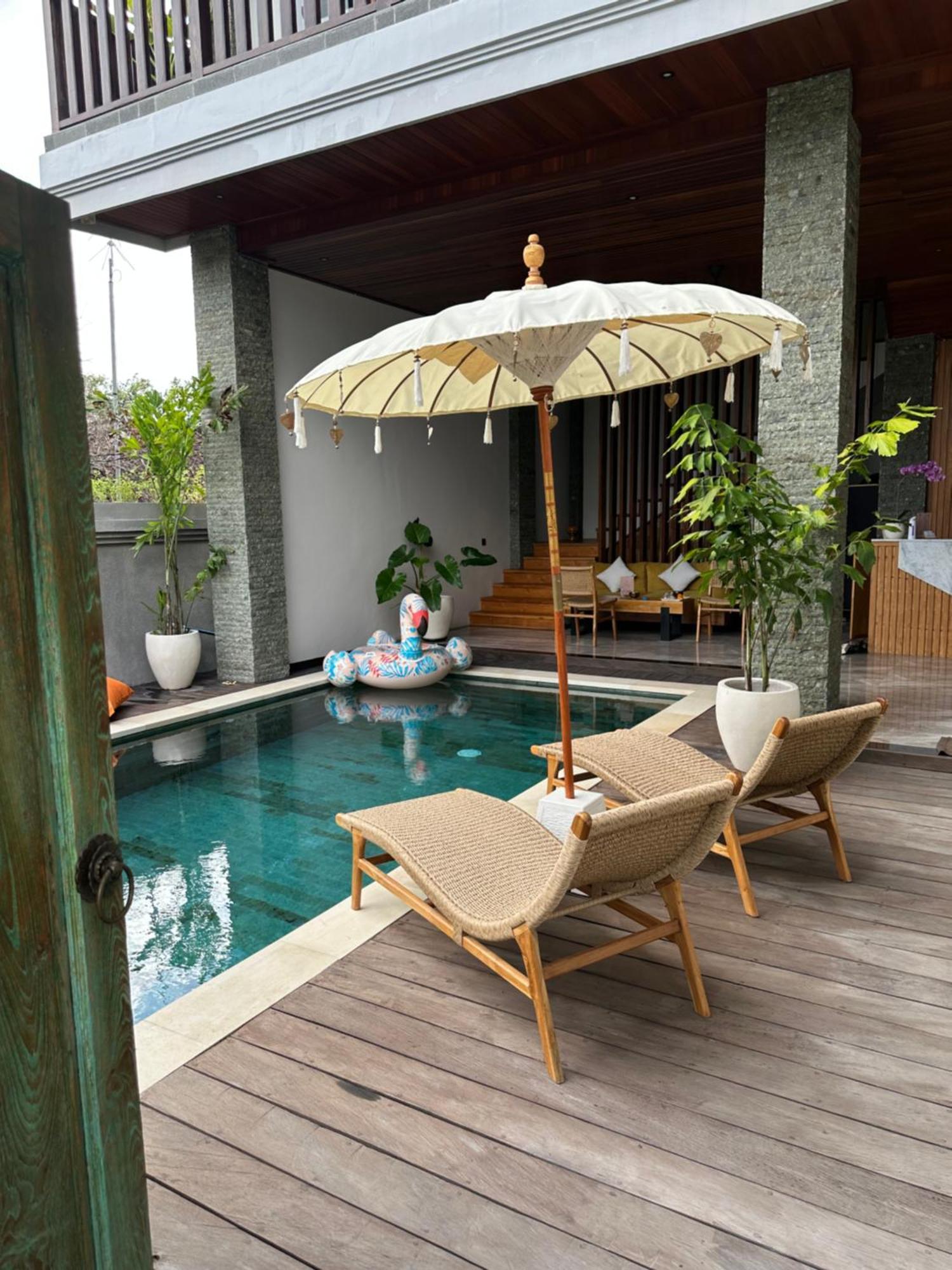 Tropical Beach House Bali Seminyak Extérieur photo